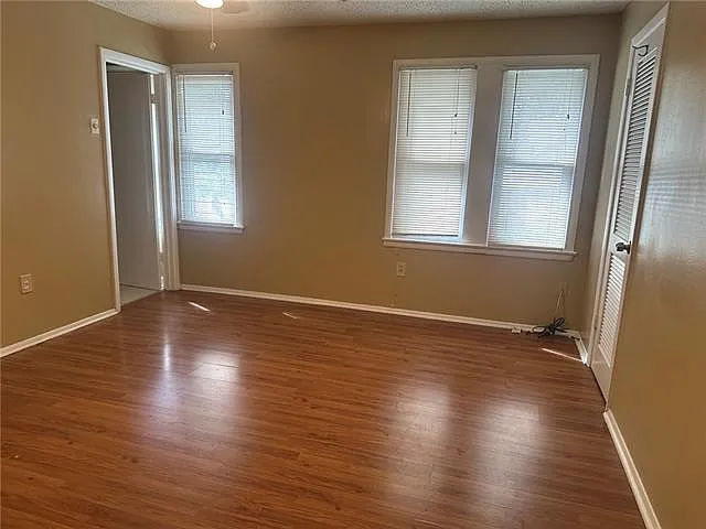300 Coral Ave #B — Photo 9