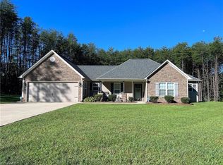 660 Simpson Rd, Stokesdale, NC 27357