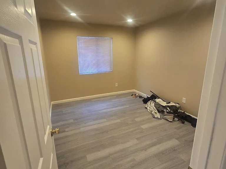 5539 Santa Margarita St — Photo 18