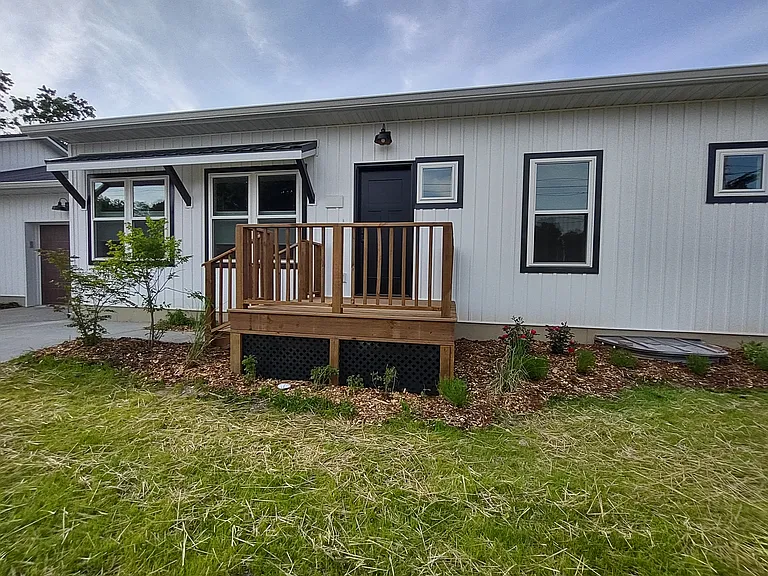 300 W Crawford Ave — Photo 39