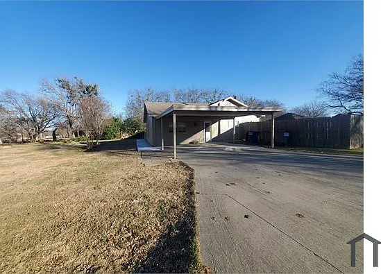 4706 Sachse Rd — Photo 7