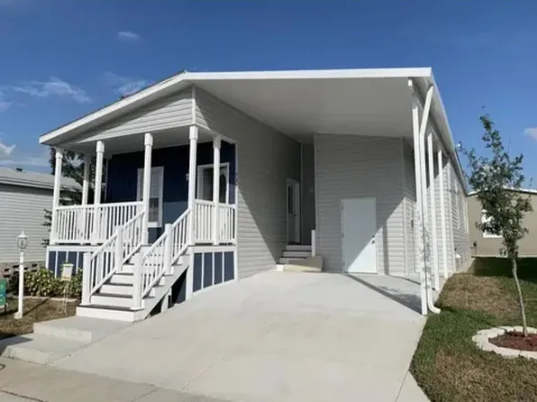 539 Cary Ln #142, Tarpon Springs, FL 34689