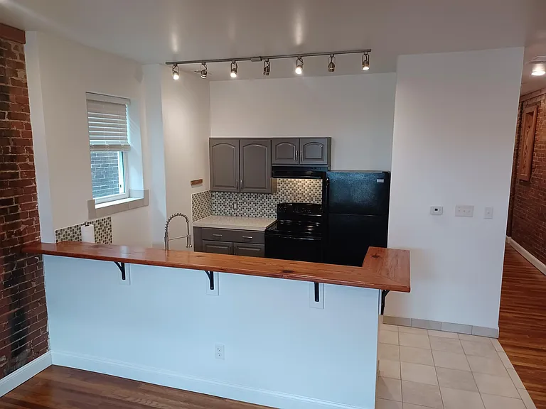 4224 Chouteau Ave #2F — Photo 8