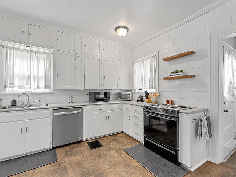 425 N Bluff Ave — Photo 36