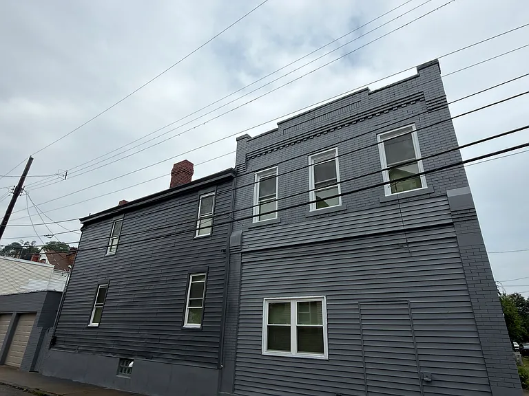 2100 Lautner St #B — Photo 11