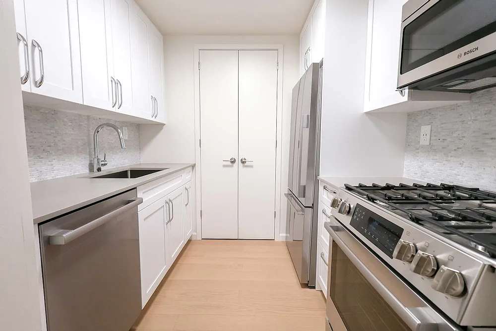 180 West 20th Street — Photo 4