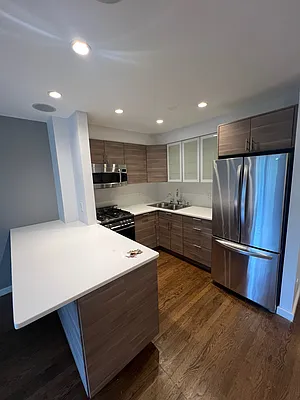 Rented by Plaza Realty | media 1