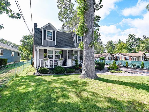 5th image of 64 Audubon Street