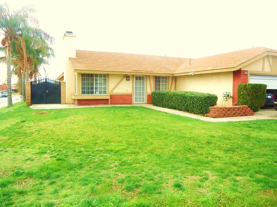 1st image of 15249 Holly Dr