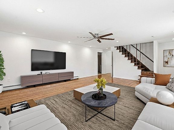 2nd image of 17 High St