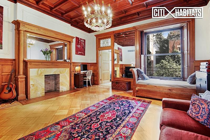 1st image of 47 W 69th St APT 2A
