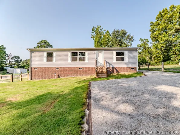 106 C E Beair Ln, Cameron, NC 28326