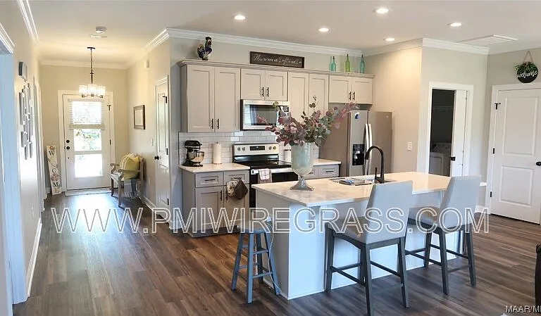 174 Sandy Hills Ct — Photo 7