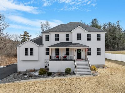 285 Salem Rd, Dracut, MA, 01826