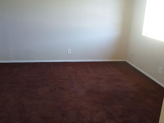 5th image of 9863 Cedar St APT 107
