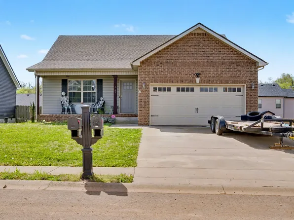 161 Ambridge St, Oak Grove, KY 42262