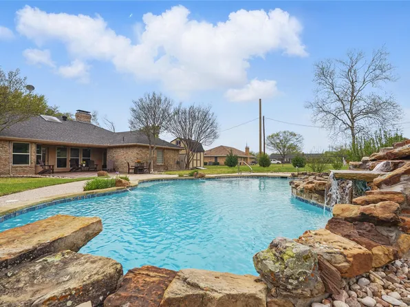 3 Michael Dr, Heath, TX 75032