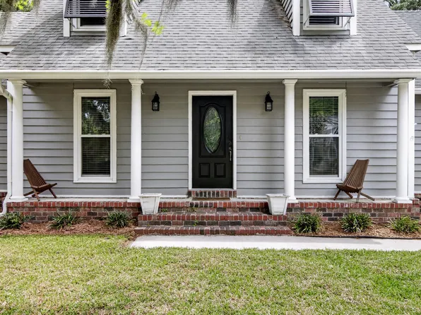 27 Westside Dr, Charleston, SC 29412