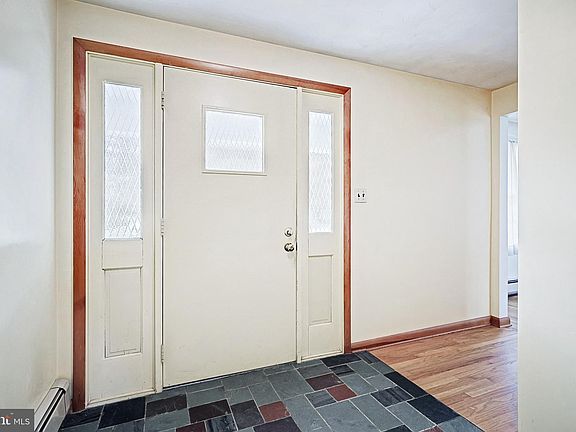 4th image of 507 S 6th St