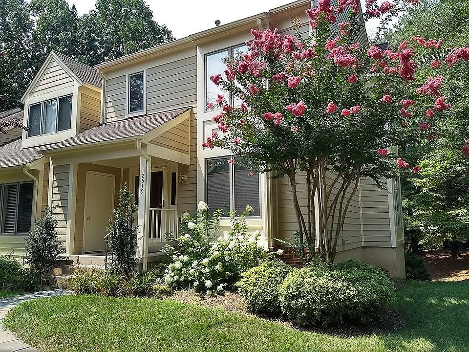 1st image of 12519 N Lake Ct