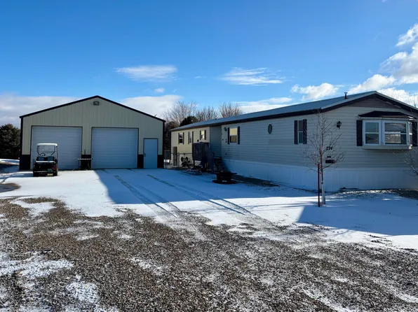 224 Bass Ave, Pierre, SD 57501
