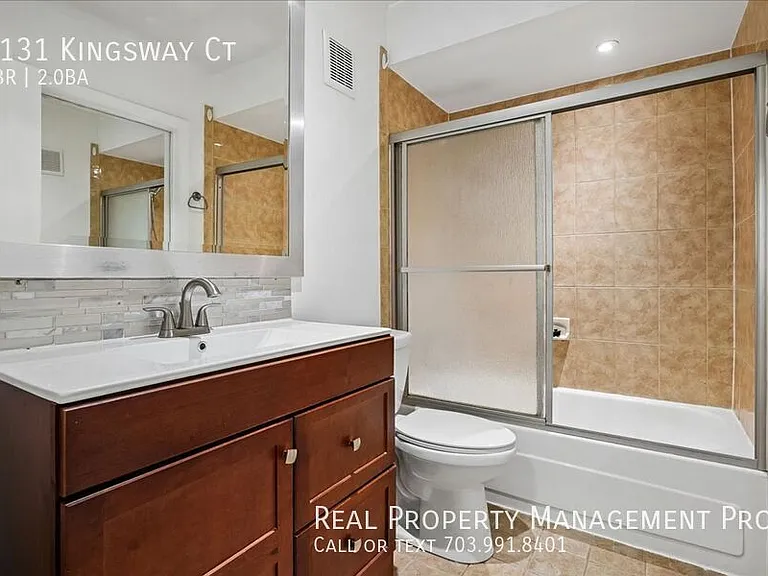 8131 Kingsway Ct — Photo 19