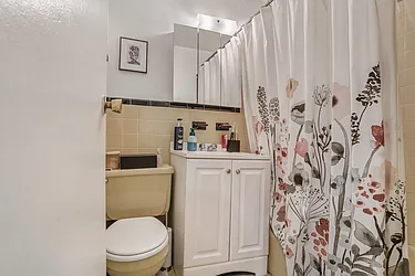 Rented by Larry Tauber, LREB