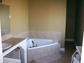 5th image of 6027 Ava Dr