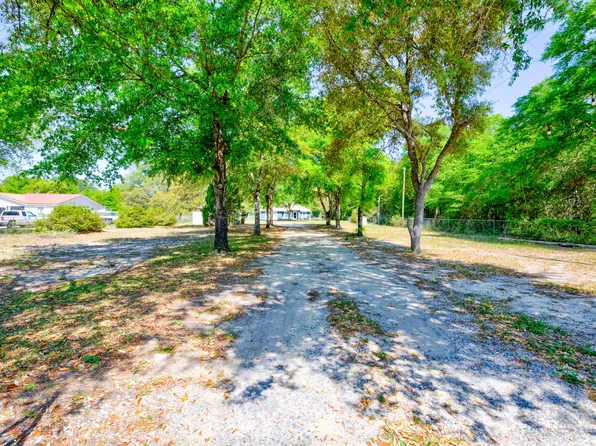 5393 County Highway 1087, Defuniak Springs, FL 32433