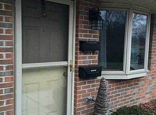 4320 Midfield St, Springfield, OH 45503