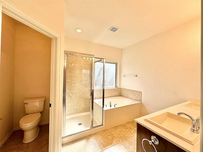 2620 Triangle Leaf Dr — Photo 15