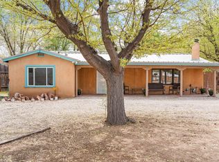 2638 Campbell Rd NW, Albuquerque, NM 87104