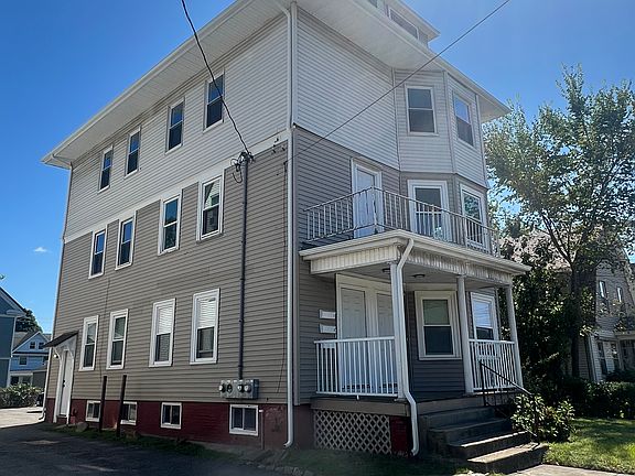 2nd image of 1320 Elmwood Ave Floor 3