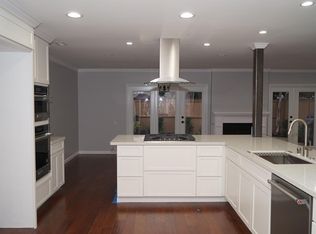 19776 Waterview Ln, Huntington Beach, CA 92648