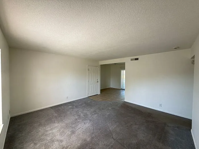 2612 Park Rd #C — Photo 3