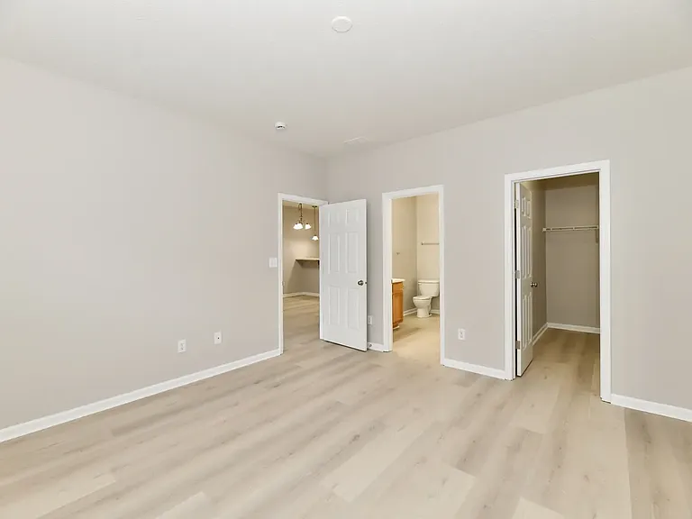 10416 Platinum Dr — Photo 30