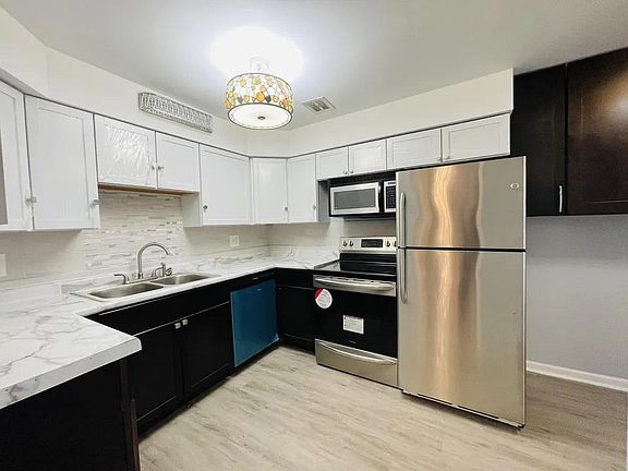 3rd image of 2772 E 75th St Unit 2HN