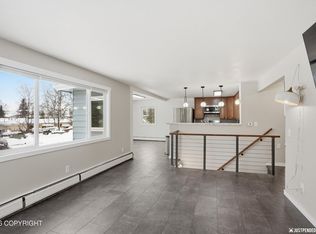 3010 Dawson St, Anchorage, AK 99503