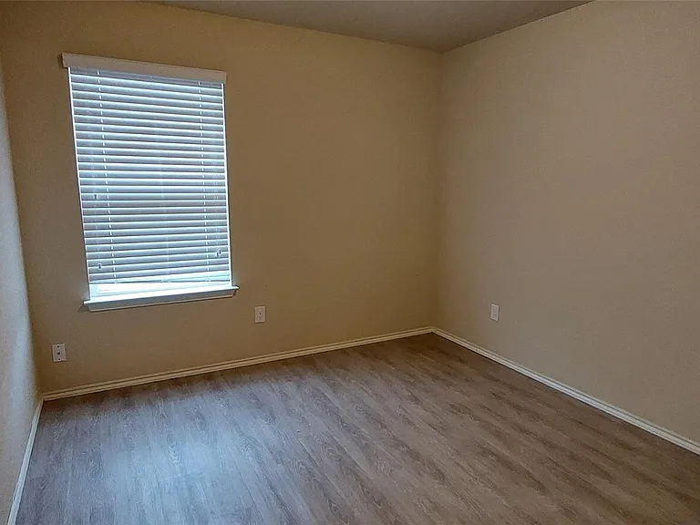 1556 Birmingham Dr — Photo 17