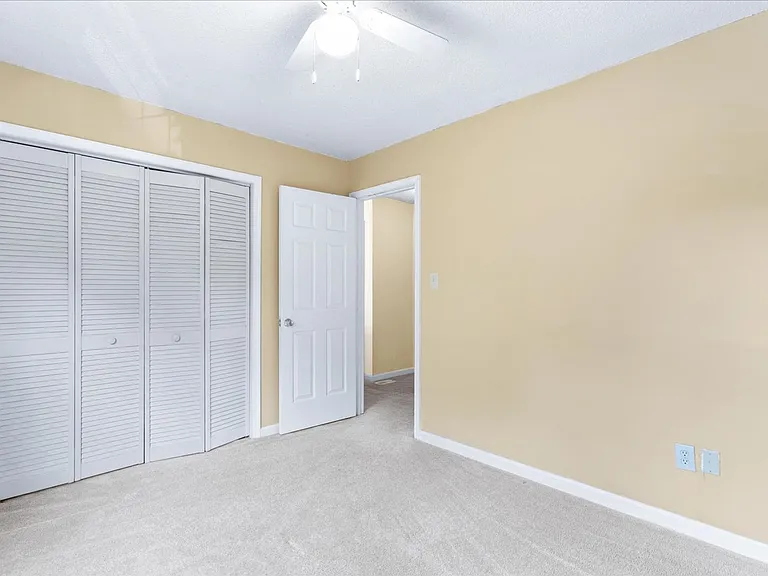 5403 Sasha Ct — Photo 20