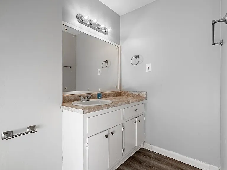 Forest Haven Dr — Photo 4