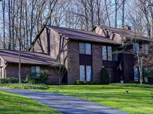 11112 Valley Heights Dr, Owings Mills, MD 21117