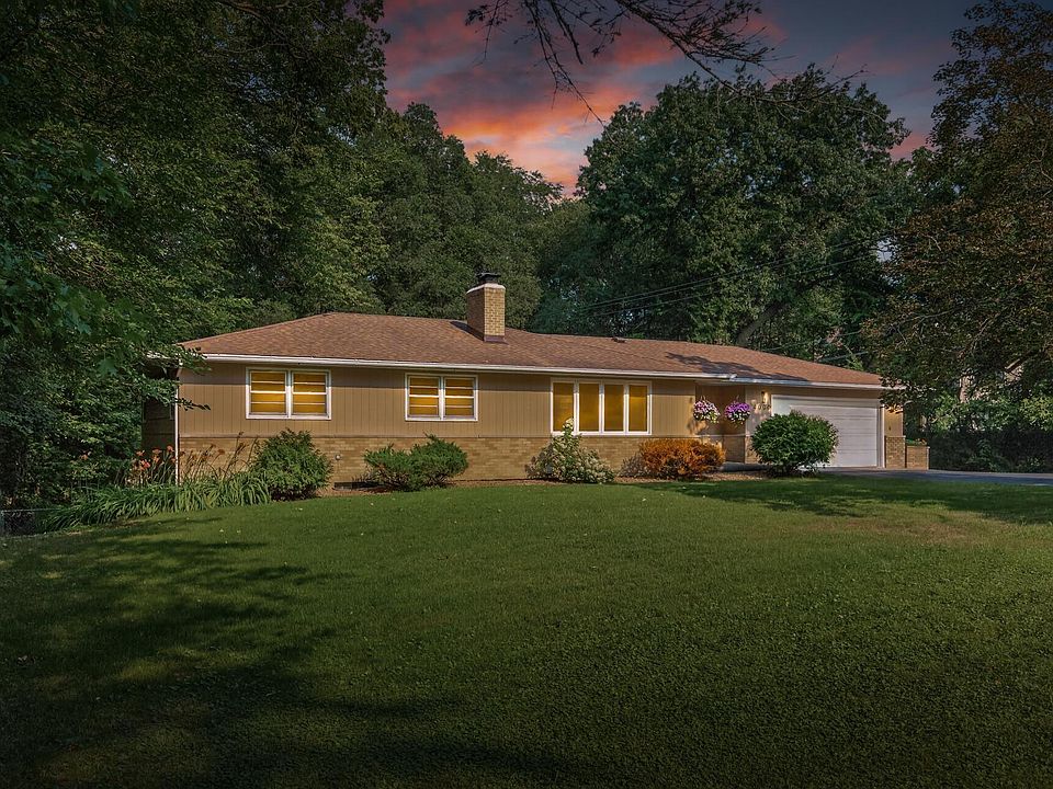 1st image of 4000 Baker Rd