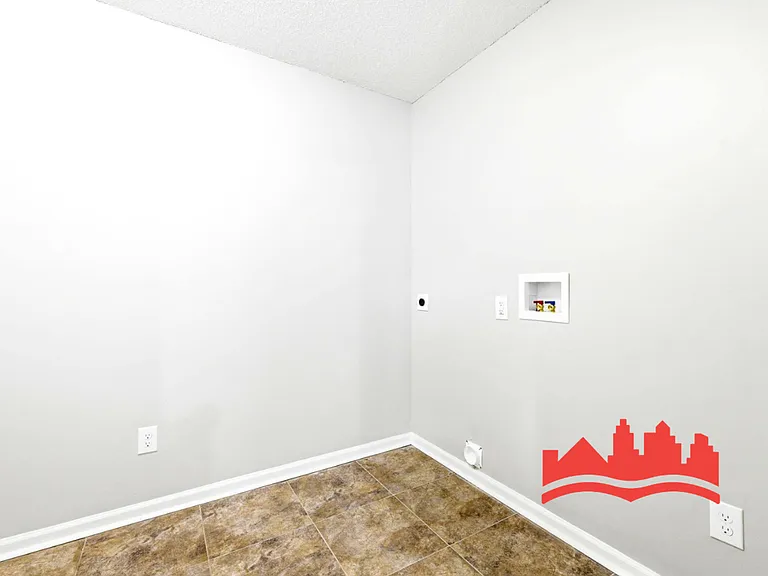 3989 Battlefield Dr — Photo 19