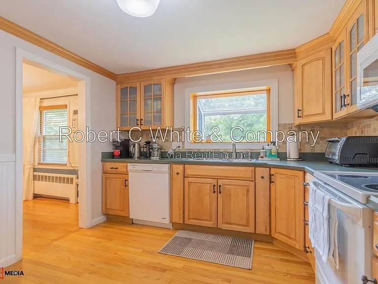73 Montclair Dr — Photo 14
