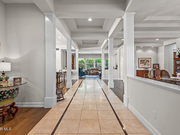 5th image of 2502 Montecito Ave