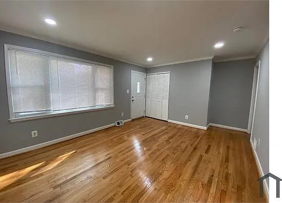 2 bed, $1,700 — Photo 2