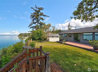 1104 Sea Mist Ln, Camano Island, WA