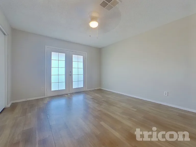 7044 W Taylor St — Photo 8