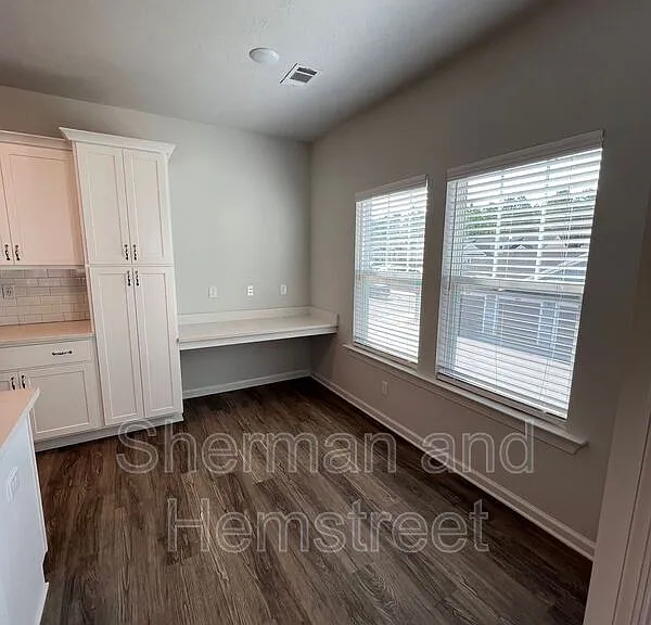 5055 Mimosa Dr #5055 MIMOSA DR — Photo 7